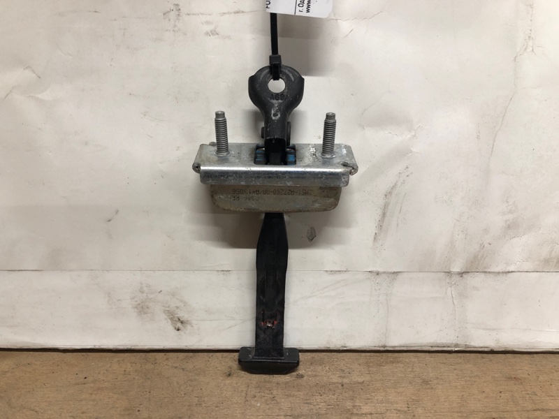 Ограничитель двери задний правый FOCUS 10-18 2013 Хетчбек 2.0 C20HDEX