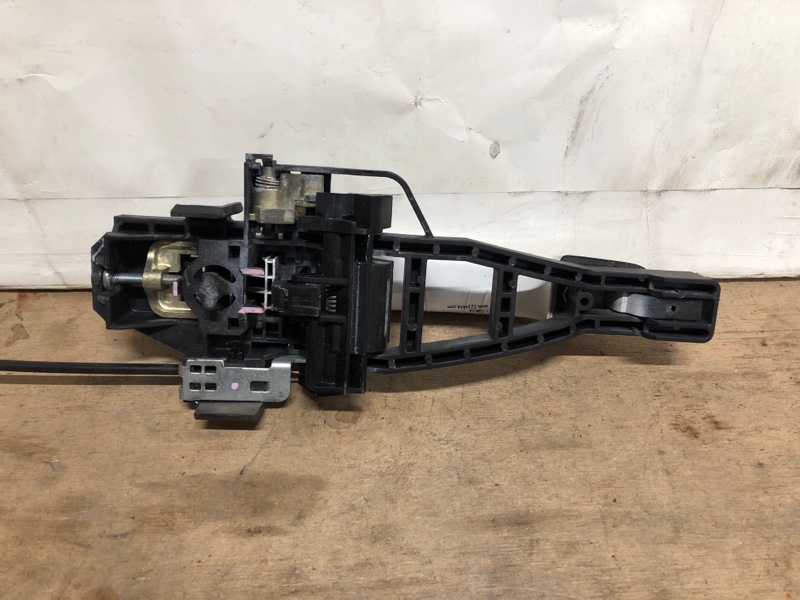 Ручка двери наружная задняя правая FOCUS 10-18 2013 Хетчбек 2.0 C20HDEX