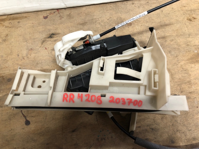 Замок двери задний правый FOCUS 10-18 2012 Хетчбек 2.0L GDI I4 flex fuel engine