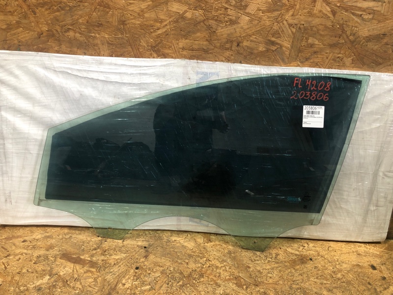 Стекло двери переднее левое FORD FOCUS 10-18 2012 Хетчбек 2.0L GDI I4 flex fuel engine CV6Z-5821411-A Б/У