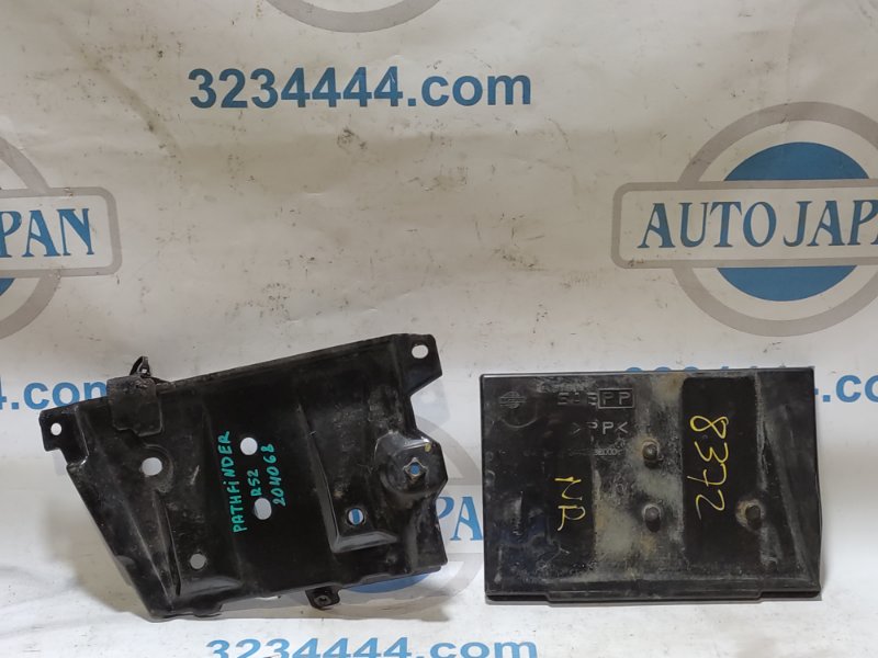 Полка аккумулятора PATHFINDER R52 12-21 2014 3.5L 6