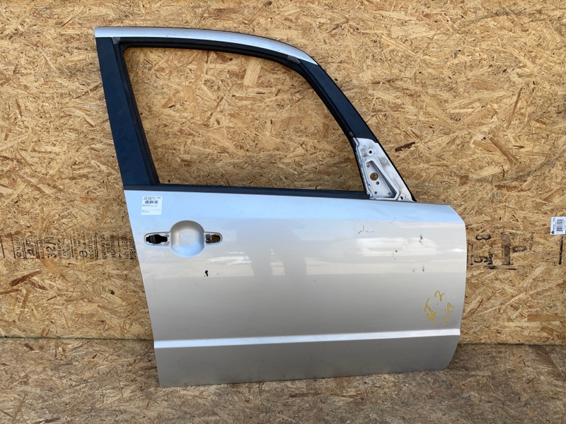 Дверь передняя правая SUZUKI SX4 06-13 2008 Седан J20A 68001-80820 Б/У
