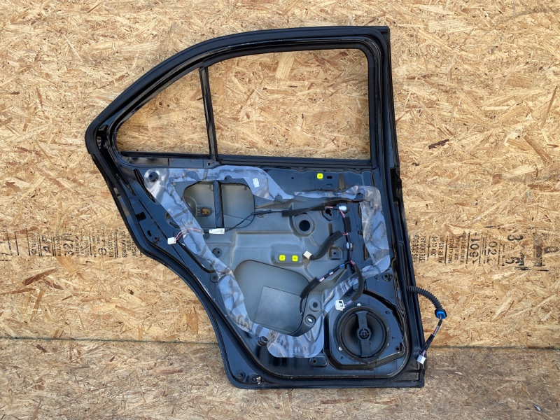 Дверь задняя левая KIZASHI 09-14 2011 Седан 2.4