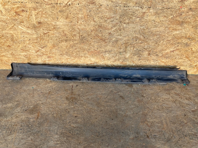 Накладка порога наружная левая FORD FOCUS 10-18 Хетчбек 2.0 C20HDEX