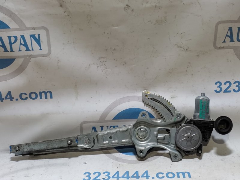 Стеклоподъемник задний левый NISSAN PATHFINDER R52 12-21 2014 3.5L 6 82721-3KA0A Б/У