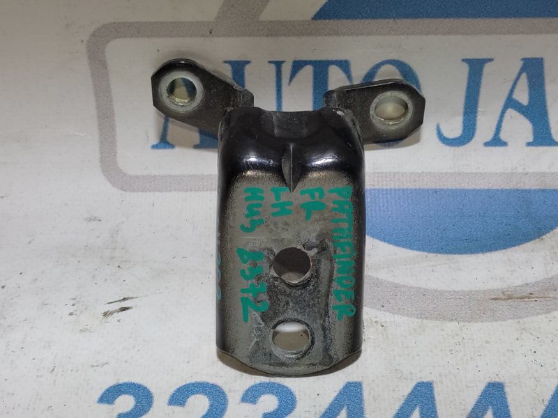 Запчасть петля двери нижняя передняя левая NISSAN PATHFINDER R52 12-21 2014 3.5L 6 80400-ZX60A Б/У Петля двери нижняя передняя левая NISSAN PATHFINDER R52 12-21 2014 3.5L 6 80400-ZX60A Б/У