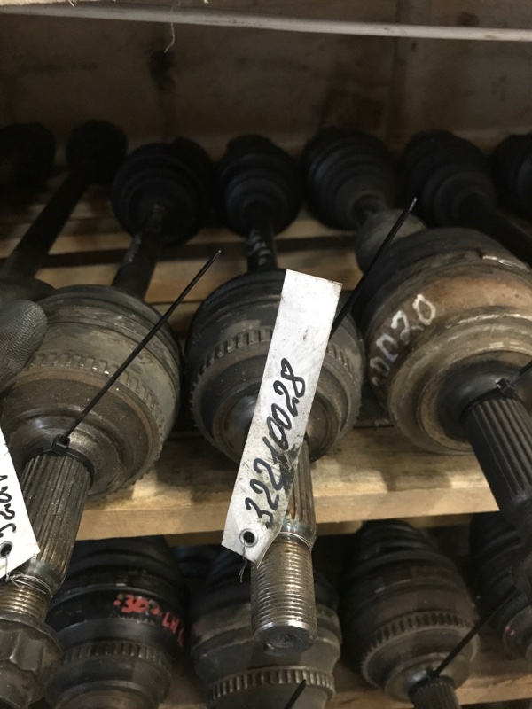 Привод передний левый AVENSIS 03-08 1.8 1ZZ-FE