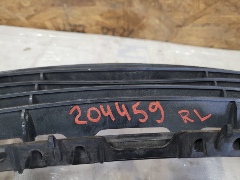 Решетка переднего бампера передняя RL 05-12 2008 Седан 3.5 Решетка переднего бампера передняя RL 05-12 2008 Седан 3.5