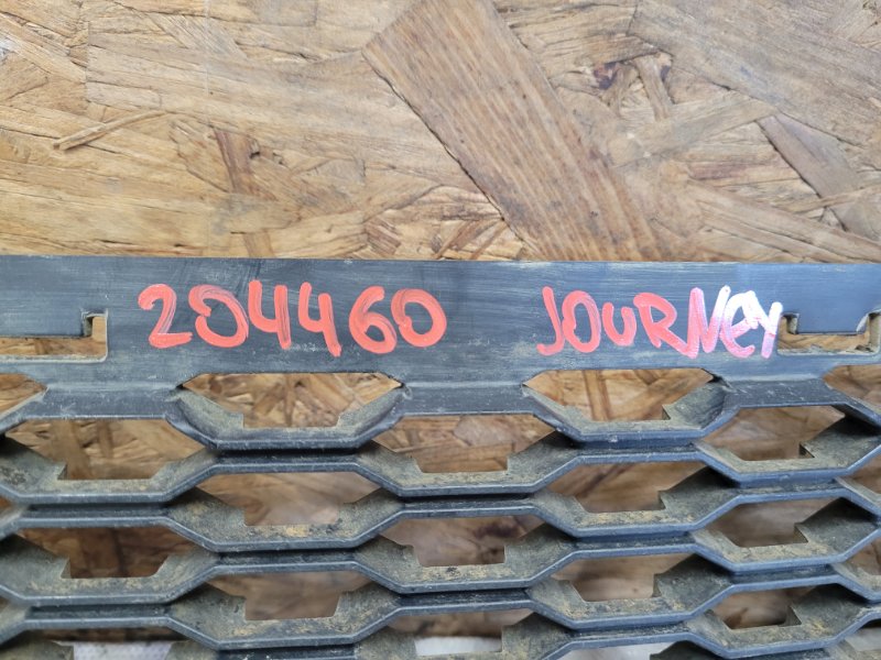 Решетка переднего бампера передняя JOURNEY 08-20 2014 Кроссовер