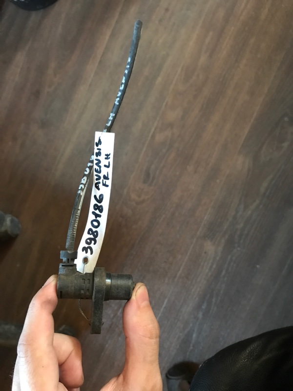 Запчасть датчик abs передний левый TOYOTA AVENSIS 03-08 8954202040 Б/У Датчик ABS передний левый TOYOTA AVENSIS 03-08 8954202040 Б/У