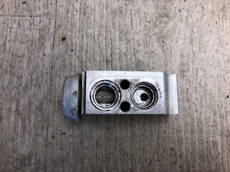 Клапан кондиционера KIA FORTE YD 12- 2015 YD 1.8 G4NB 97626-A7000 Б/У