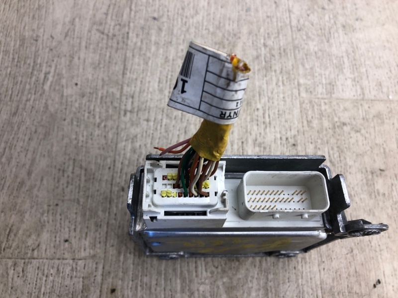 Блок управления AIRBAG FORTE YD 12- 2015 YD 1.8 G4NB Блок управления AIRBAG FORTE YD 12- 2015 YD 1.8 G4NB