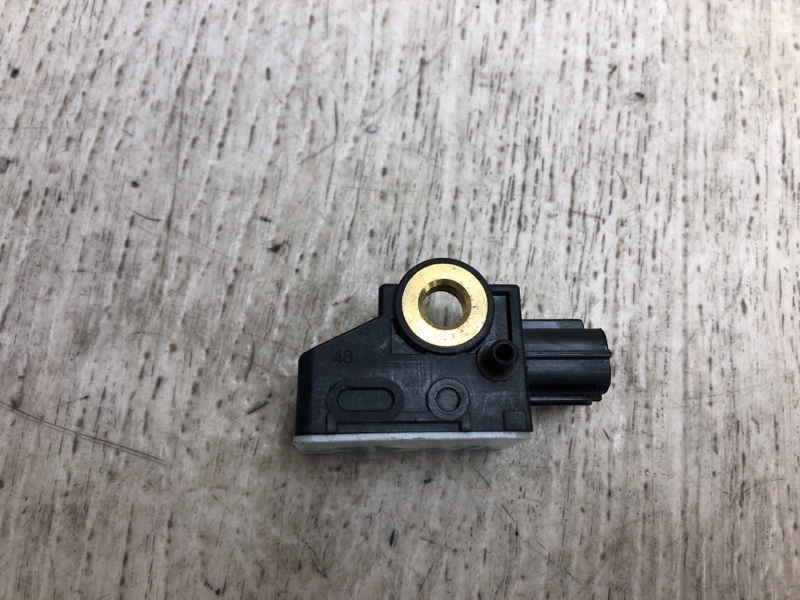 Датчик удара TLX 14-17 2016