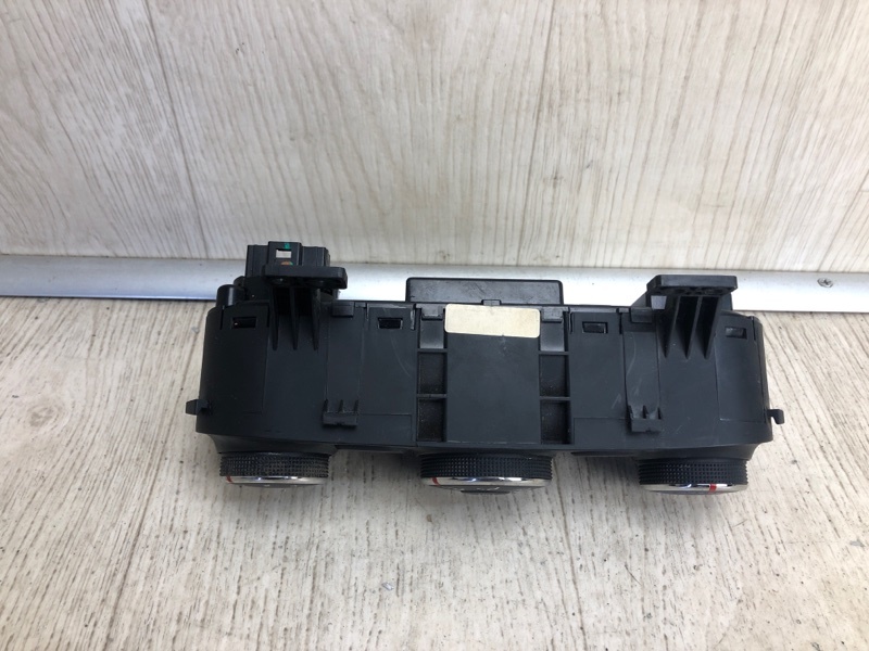 Блок управления печкой FORTE YD 12- 2015 YD 1.8 G4NB Блок управления печкой FORTE YD 12- 2015 YD 1.8 G4NB