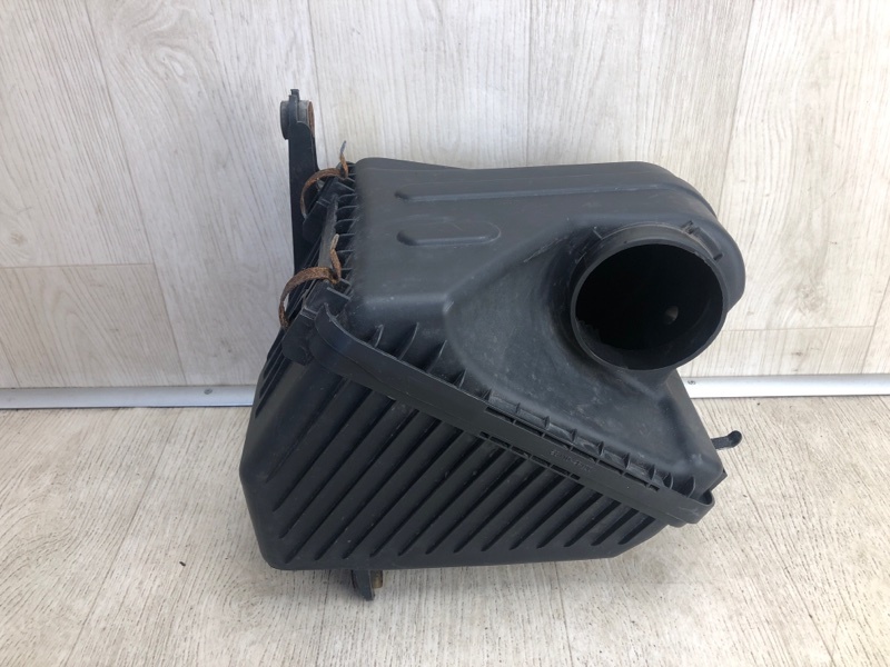 Корпус воздушного фильтра KIA SORENTO XM 09-14 2010 XM 3.5 G6DC 28110-2P100 Б/У