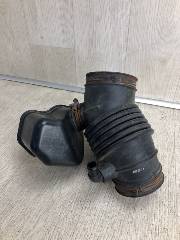 Патрубок воздушного фильтра SORENTO XM 09-14 2010 XM 3.5 G6DC