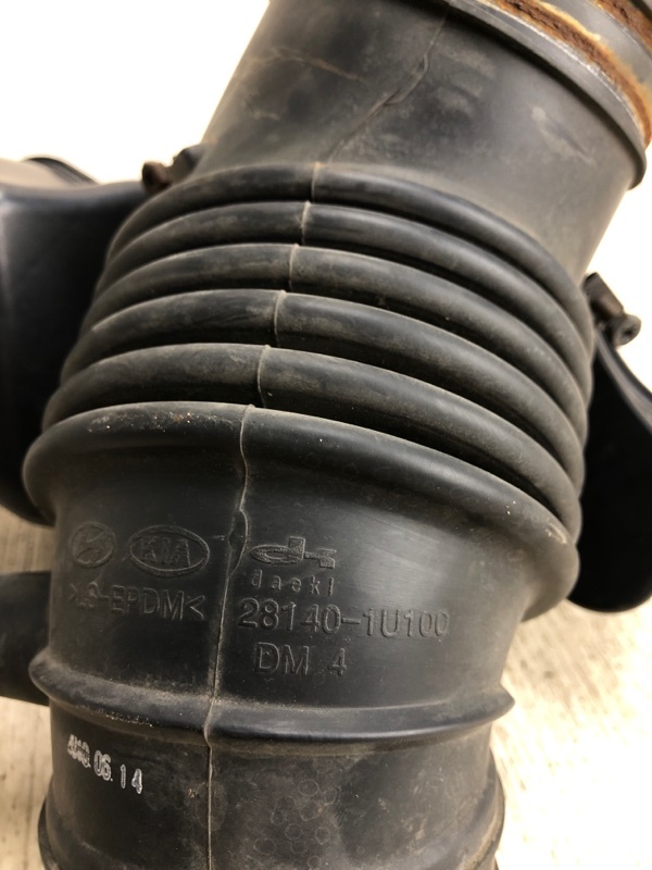 Патрубок воздушного фильтра SORENTO XM 09-14 2010 XM 3.5 G6DC