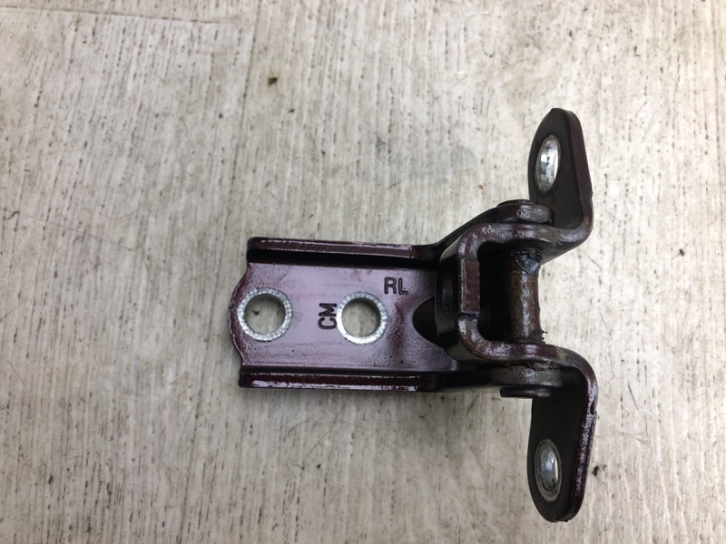 Петля двери нижняя задняя левая SORENTO XM 09-14 2010 XM 3.5 G6DC Петля двери нижняя задняя левая SORENTO XM 09-14 2010 XM 3.5 G6DC