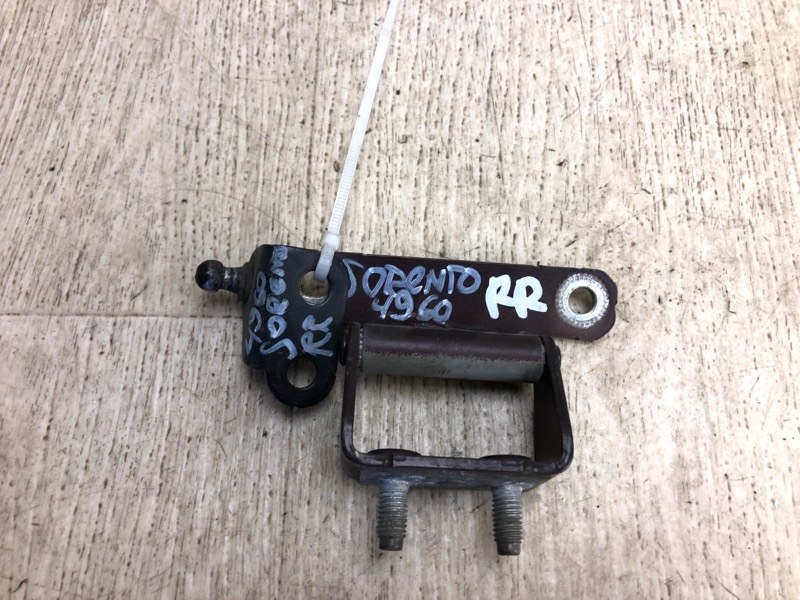 Запчасть петля крышки багажника задняя правая KIA SORENTO XM 09-14 2010 XM 3.5 G6DC 79710-2E000 Б/У Петля крышки багажника задняя правая KIA SORENTO XM 09-14 2010 XM 3.5 G6DC 79710-2E000 Б/У