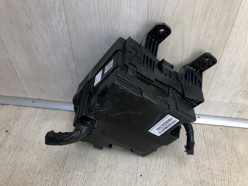 Блок предохранителей моторный отсек KIA SORENTO XM 09-14 XM 3.5 G6DC