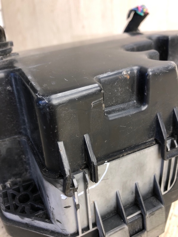 Блок предохранителей моторный отсек SORENTO XM 09-14 2010 XM 3.5 G6DC