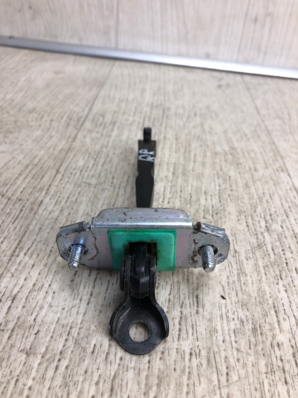 Ограничитель двери задний правый KIA SORENTO XM 09-14 XM 3.5 G6DC Ограничитель двери задний правый KIA SORENTO XM 09-14 XM 3.5 G6DC