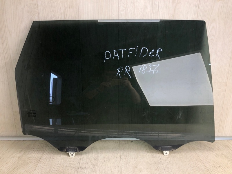 Запчасть стекло двери заднее правое NISSAN PATHFINDER R52 12-21 2013 R52 3.5 VQ35DE 82300-3KA1A Б/У Стекло двери заднее правое NISSAN PATHFINDER R52 12-21 2013 R52 3.5 VQ35DE 82300-3KA1A Б/У