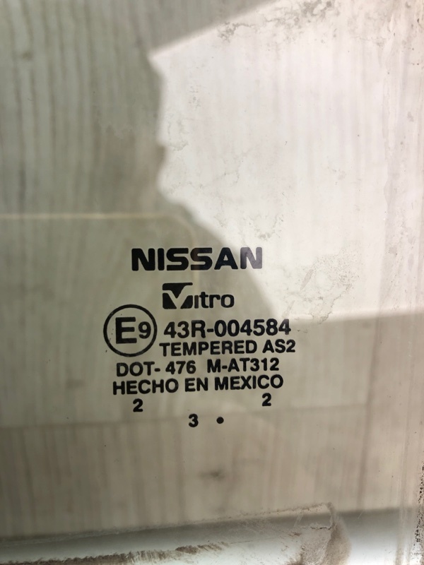 Стекло двери заднее левое SENTRA B17 12-21 2017 B17 1.8 MRA8DE Стекло двери заднее левое SENTRA B17 12-21 2017 B17 1.8 MRA8DE