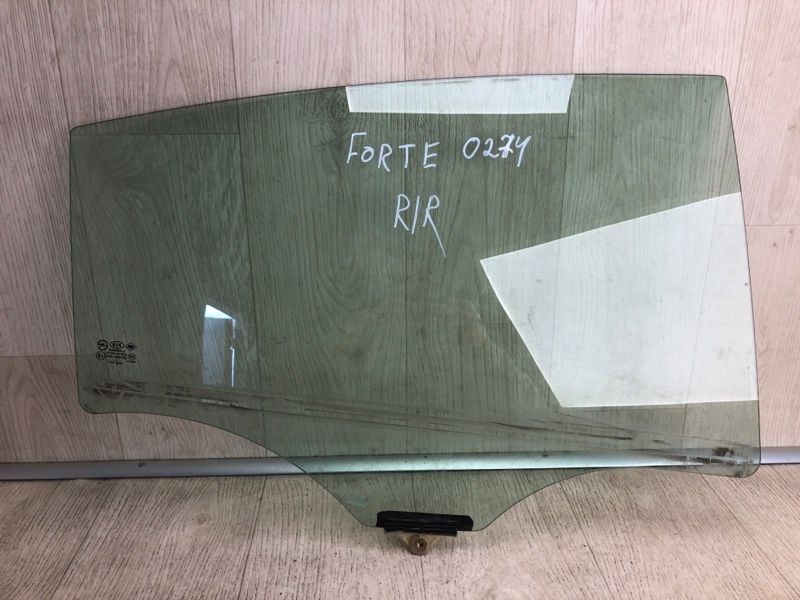 Стекло двери заднее правое KIA FORTE YD 12- 2013 YD 2.0 G4NC 83420-A7020 Б/У