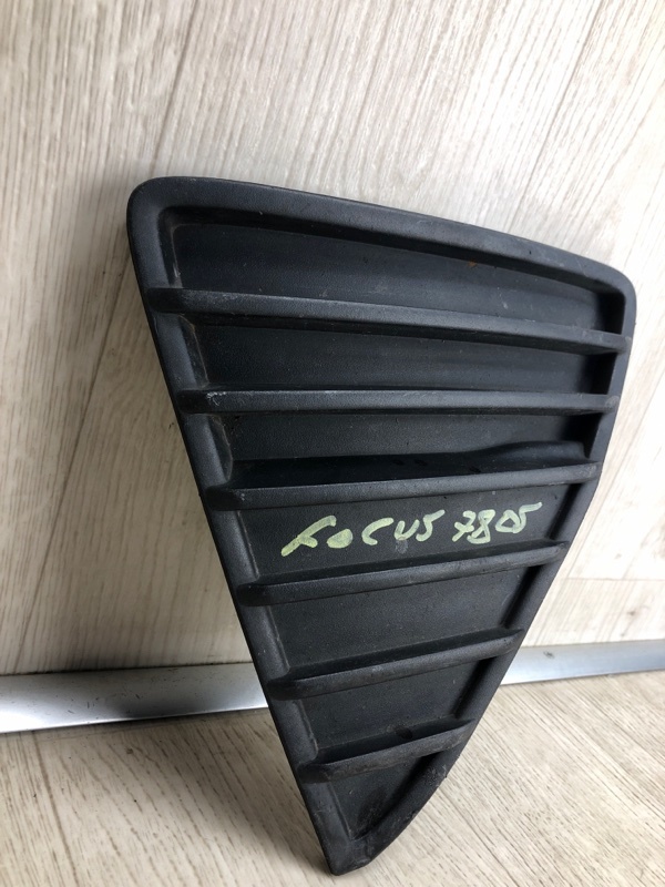 Накладка бампера передняя правая FOCUS 10-18 2014 BK 2.0 XQDA