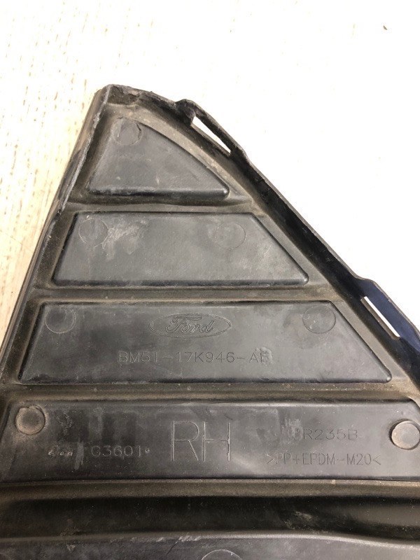 Накладка бампера передняя правая FOCUS 10-18 2014 BK 2.0 XQDA