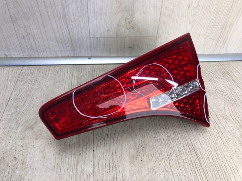 Фонарь внутренний правый KIA OPTIMA TF 11-16 2011 TF 2.4 G4KJ 92404-2T000 Б/У