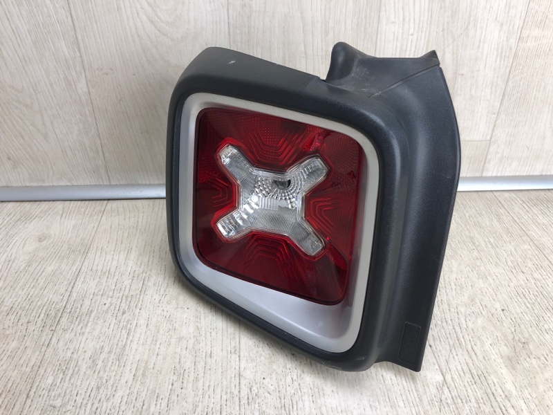 Фонарь наружный левый RENEGADE (BU) 14- 2015 BU 2.4 ED6 Фонарь наружный левый RENEGADE (BU) 14- 2015 BU 2.4 ED6