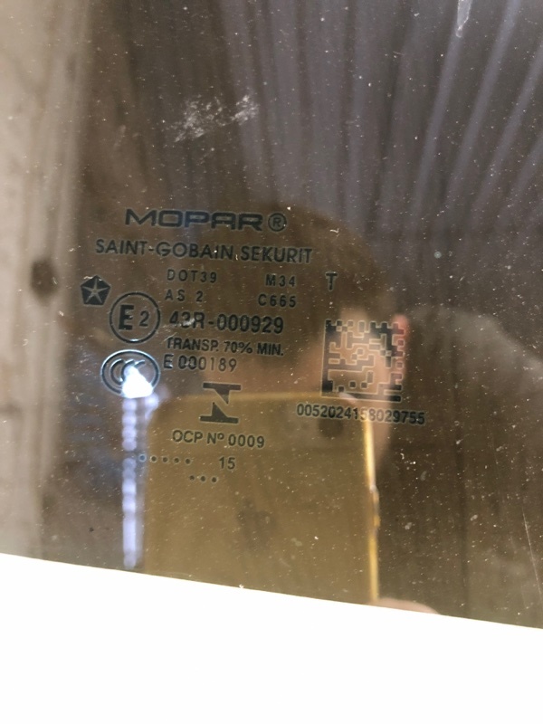 Стекло двери переднее правое JEEP RENEGADE (BU) 14- BU 2.4 ED6 Стекло двери переднее правое JEEP RENEGADE (BU) 14- BU 2.4 ED6