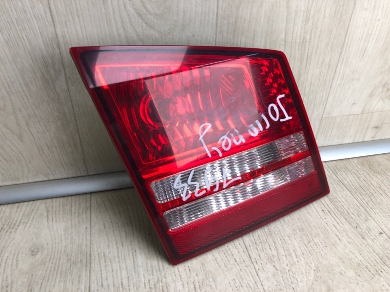 Фонарь внутренний левый JOURNEY 08-20 2008 JC 3.5 EGF