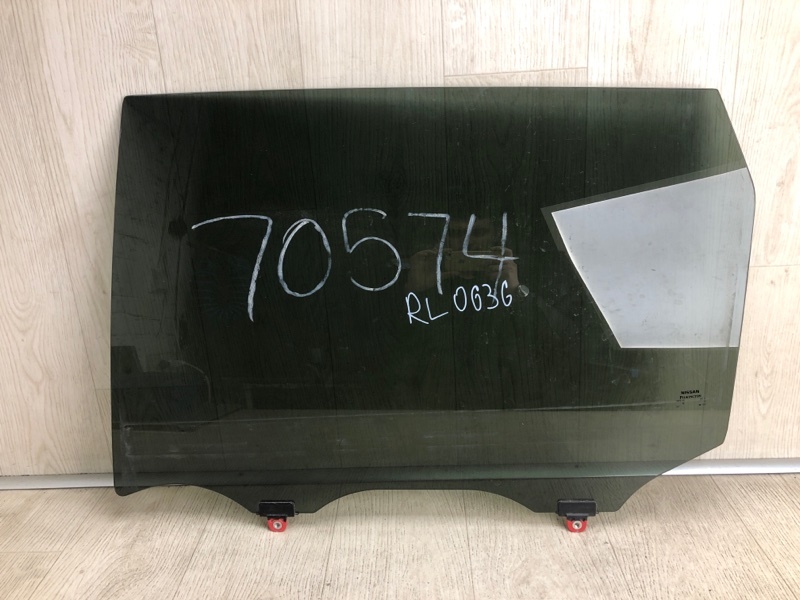 Запчасть стекло двери заднее левое NISSAN X-TRAIL/ROGUE T32 13-20 2017 T32 2.5 QR25DE 82301-5HA0A Б/У Стекло двери заднее левое NISSAN X-TRAIL/ROGUE T32 13-20 2017 T32 2.5 QR25DE 82301-5HA0A Б/У
