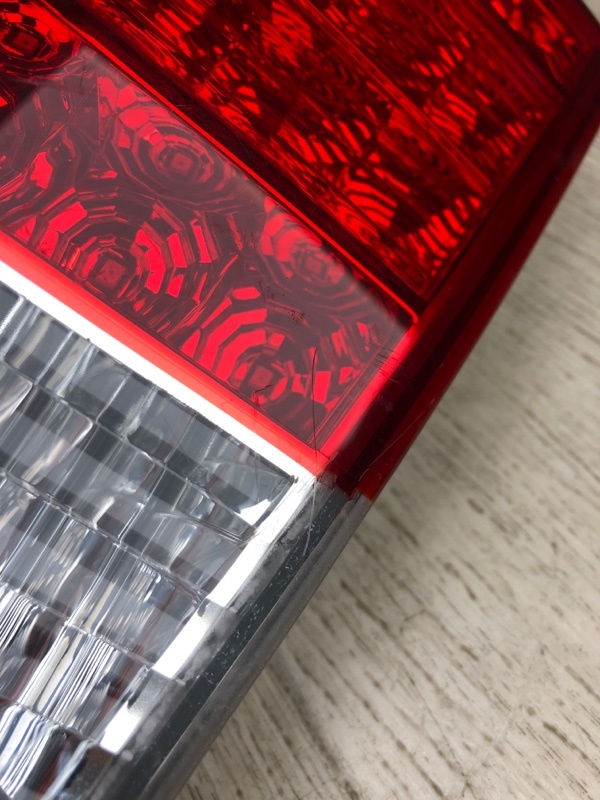 Фонарь внутренний правый KIA SORENTO XM 09-14 XM 3.5 G6DC