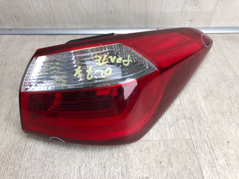 Запчасть фонарь наружный правый KIA FORTE YD 12- 2013 YD 2.0 G4NC 92402-A7000 Б/У Фонарь наружный правый KIA FORTE YD 12- 2013 YD 2.0 G4NC 92402-A7000 Б/У
