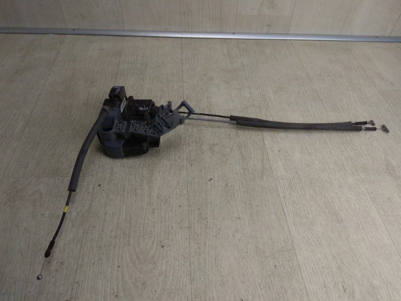 Замок двери задний левый HYUNDAI SONATA YF 10-14 2013 YF 2.4 G4KJ 81410-3S000 Б/У