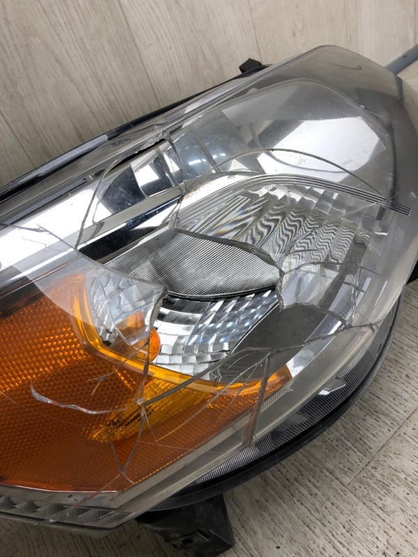 Фара правая NISSAN NV200 USA 13- M20XUS 2.0 MR20DE