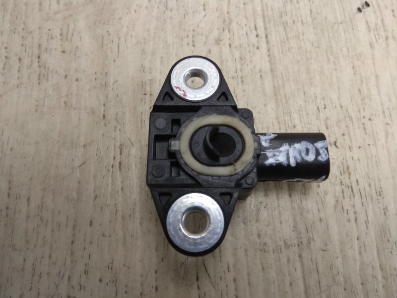 Датчик удара SONATA YF 10-14 2013 YF 2.4 G4KJ Датчик удара SONATA YF 10-14 2013 YF 2.4 G4KJ