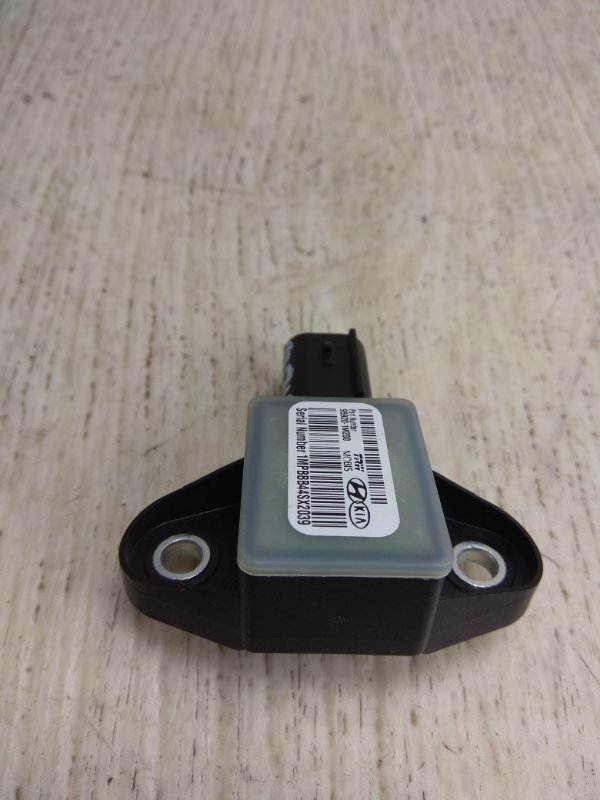 Датчик удара SONATA YF 10-14 2013 YF 2.4 G4KJ Датчик удара SONATA YF 10-14 2013 YF 2.4 G4KJ