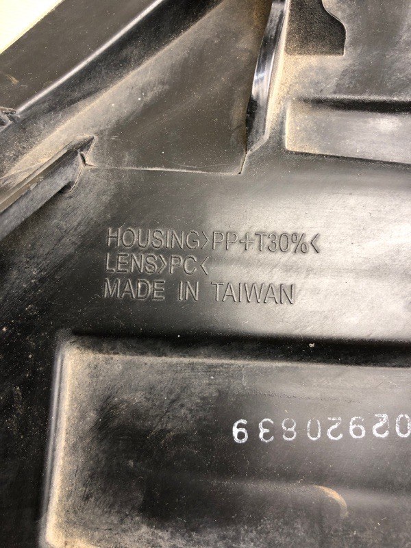 Фара правая SONATA YF 10-14 2011 YF 2.4 G4KJ