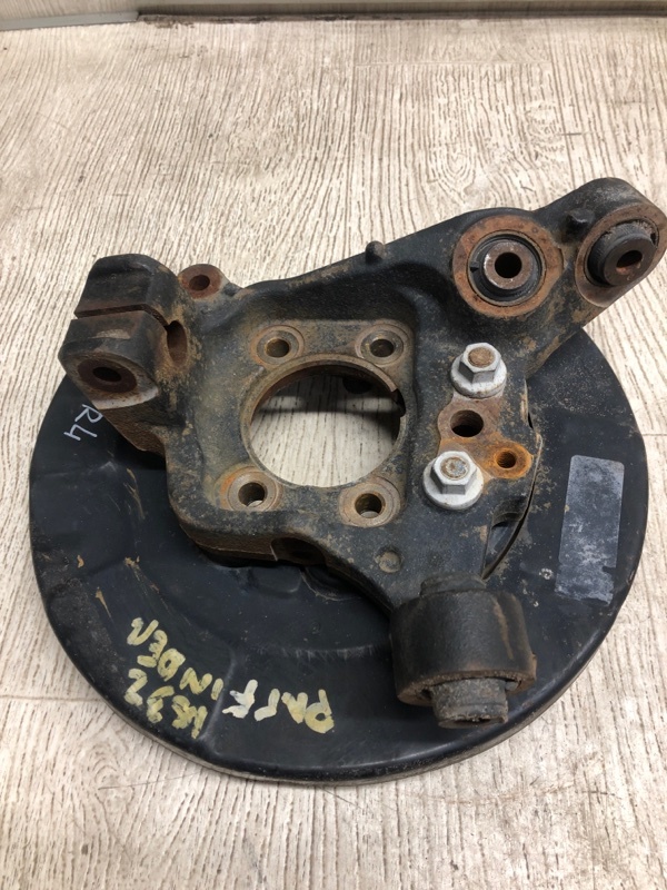 Цапфа задняя левая NISSAN PATHFINDER R52 12-21 R52 3.5 VQ35DE