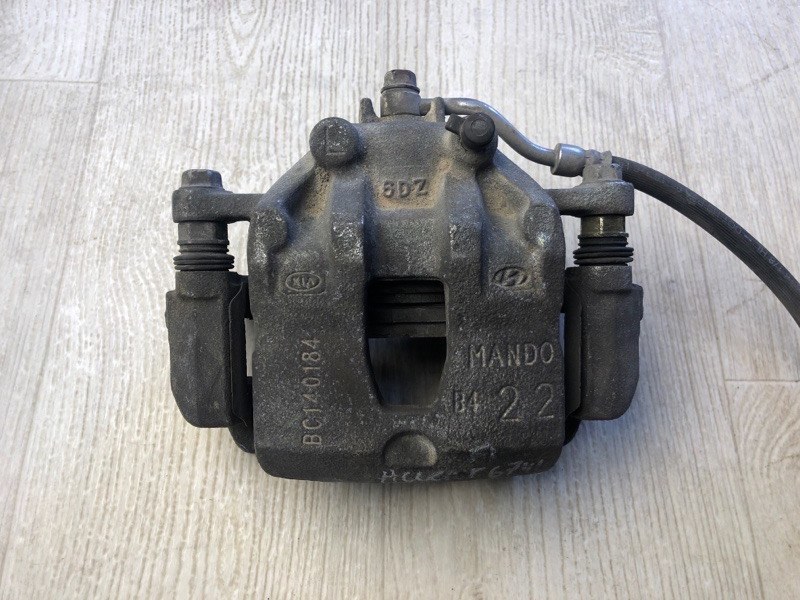 Суппорт тормозной передний левый HYUNDAI ACCENT RB 10- 2016 RB 1.6 G4FD 58110-1R100 Б/У