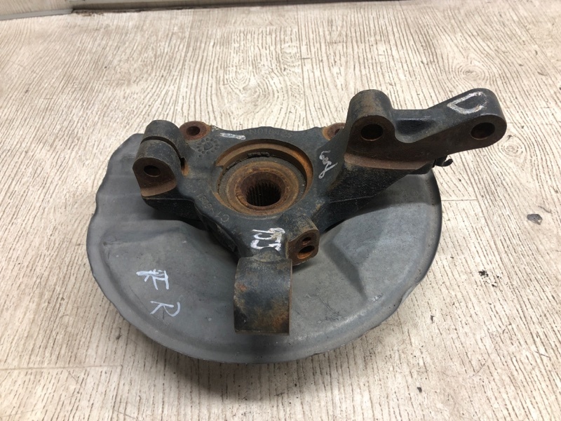 Запчасть кулак поворотный передний правый JEEP COMPASS 06-16 2016 MK49 2.0 ECN 68088498AD Б/У Кулак поворотный передний правый JEEP COMPASS 06-16 2016 MK49 2.0 ECN 68088498AD Б/У