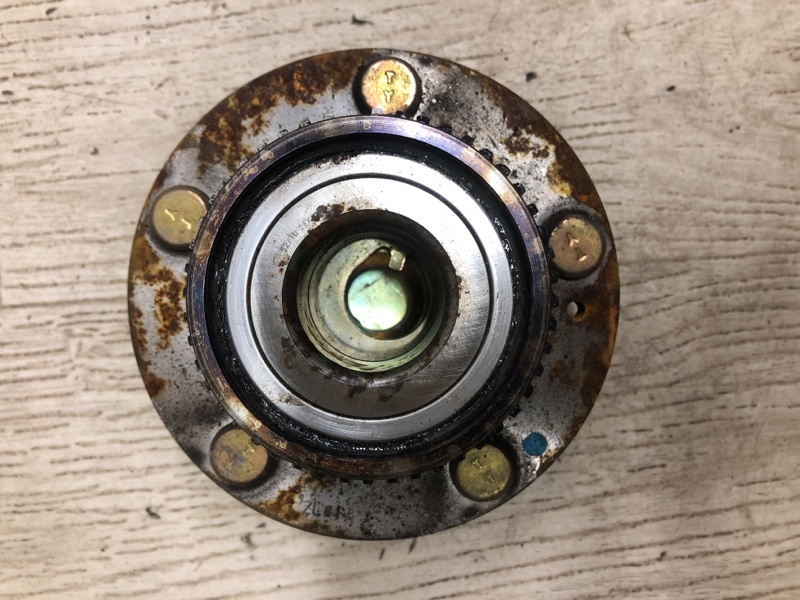 Ступица задняя TUCSON 04-10 2004 JM 2.7 G6BA Ступица задняя TUCSON 04-10 2004 JM 2.7 G6BA