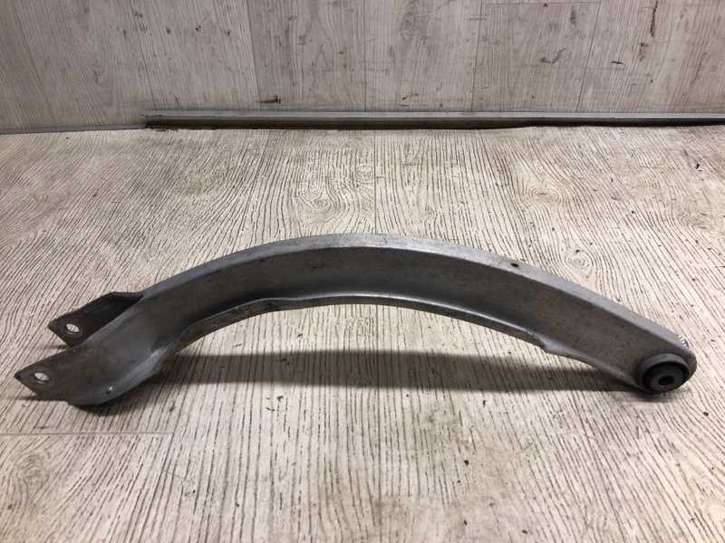 Рычаг задней подвески поперечный верхний DODGE DART 12-16 2014 PF 2.4 ED6 5090 090AD Б/У