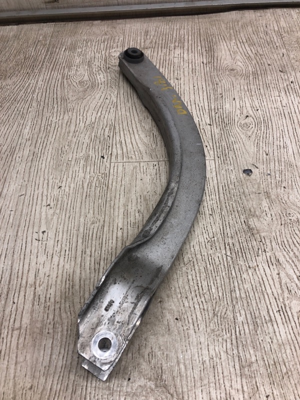 Рычаг задней подвески поперечный верхний DODGE DART 12-16 PF 2.4 ED6