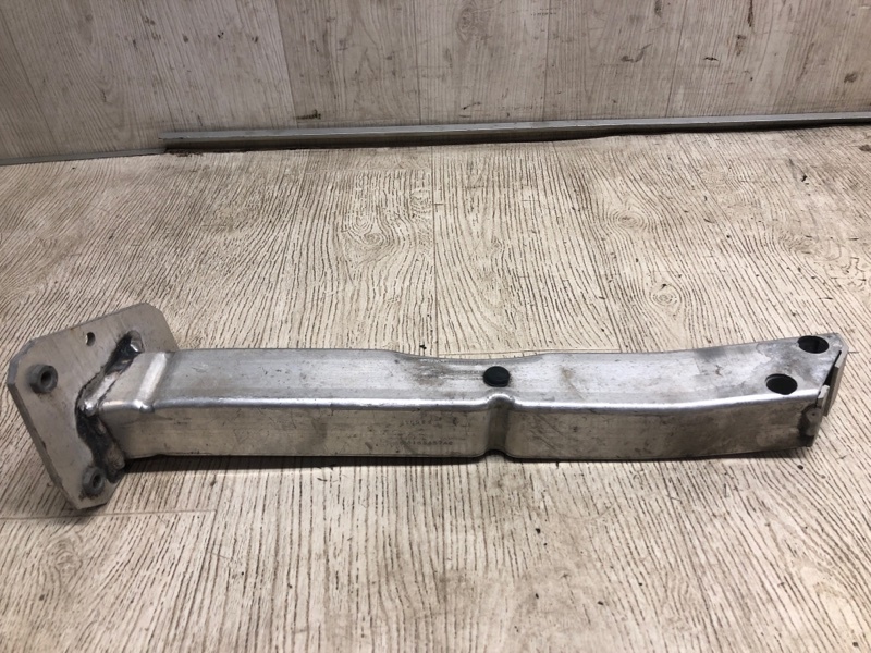 Кронштейн усилителя переднего бампера левый DODGE DART 12-16 2014 PF 2.4 ED6 68165 857AC Б/У